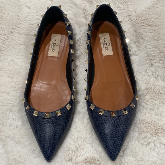 Valentino leather flats with studs - Picture 2 of 8